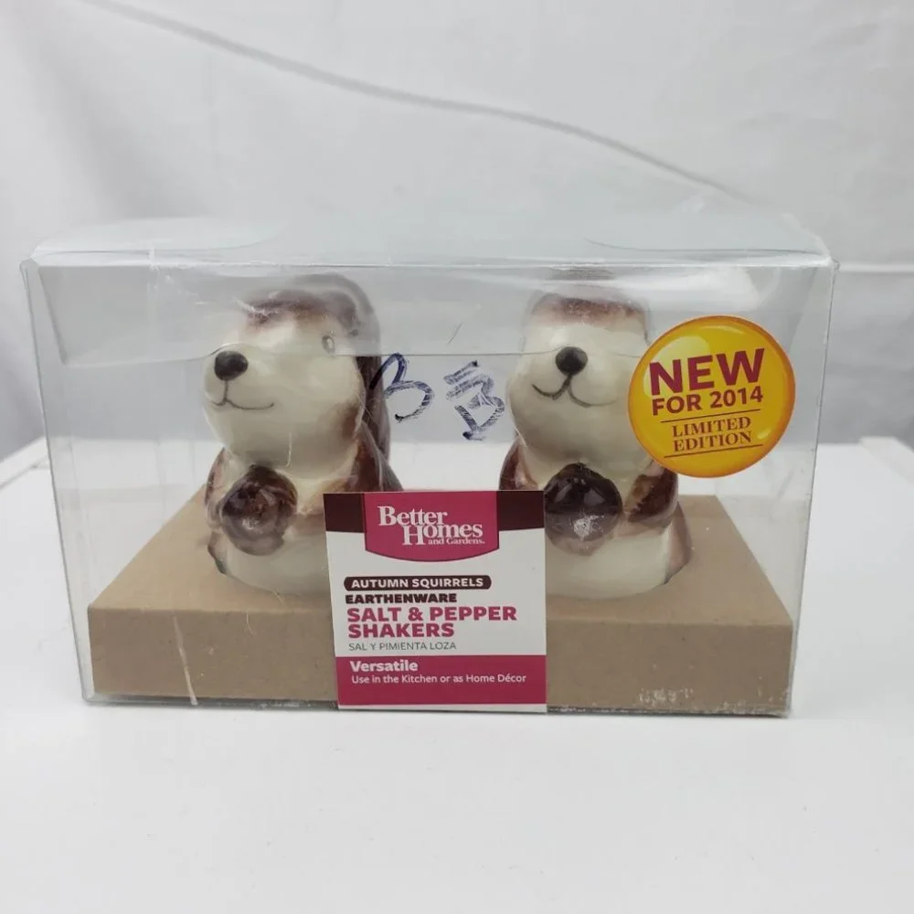 Better Homes Earthenware Squirrels Salt Pepper NWT